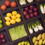 fruit-and-vegetable-box_358968